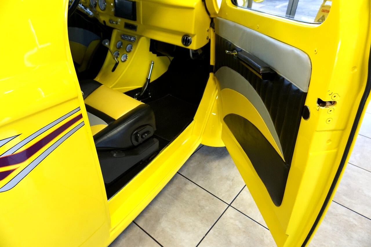 Willys-1941-Classic-Car-22