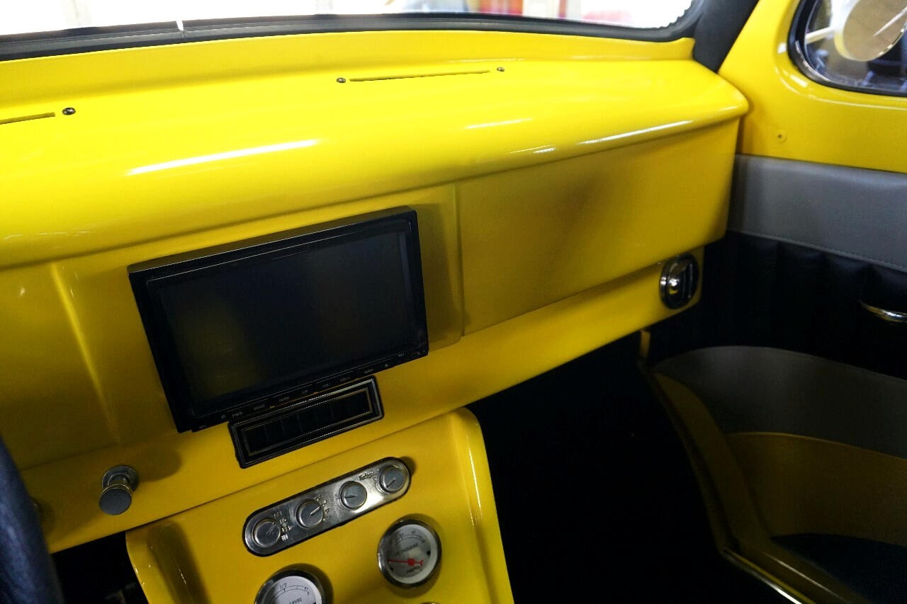 Willys-1941-Classic-Car-25