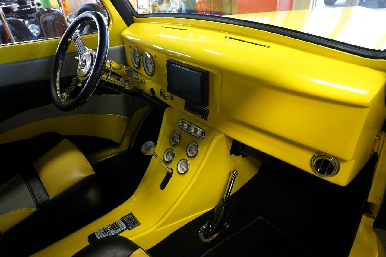 Willys-1941-Classic-Car-27