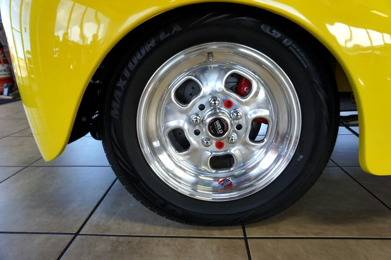 Willys-1941-Classic-Car-33