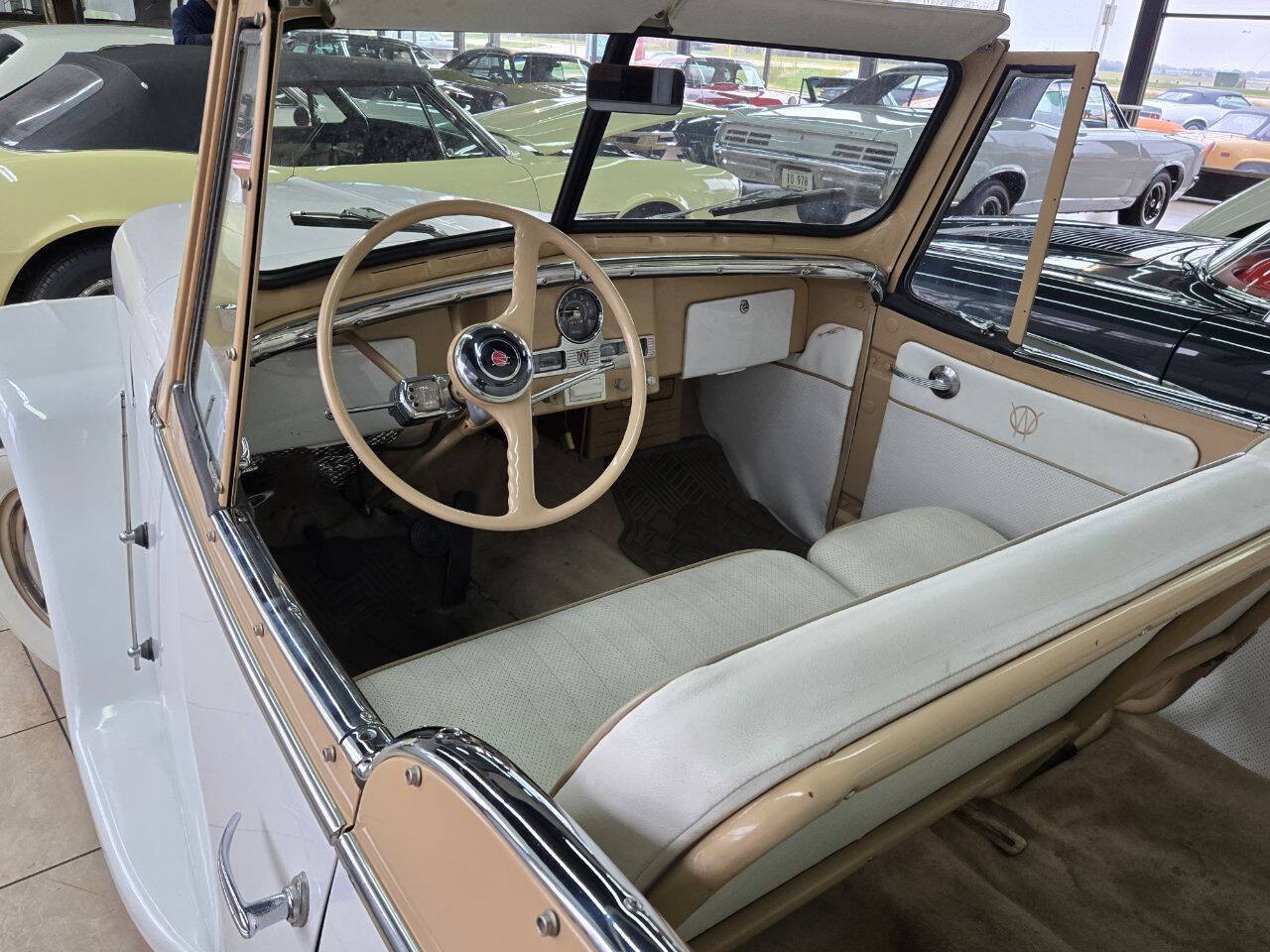 Willys-1950-Convertible-3