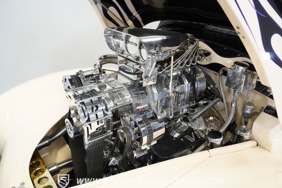 Willys-Coupe-1941-Coupe-19