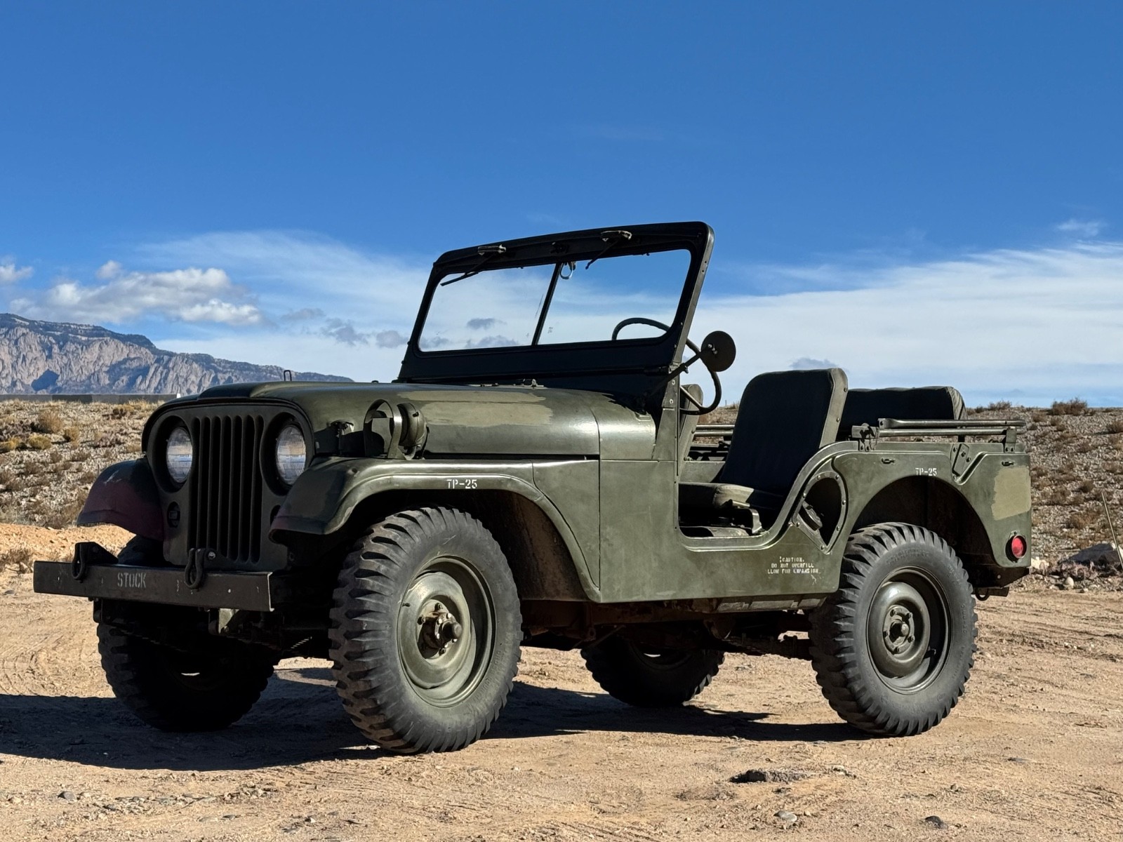 Willys-M38-A1-1954-Convertible-1