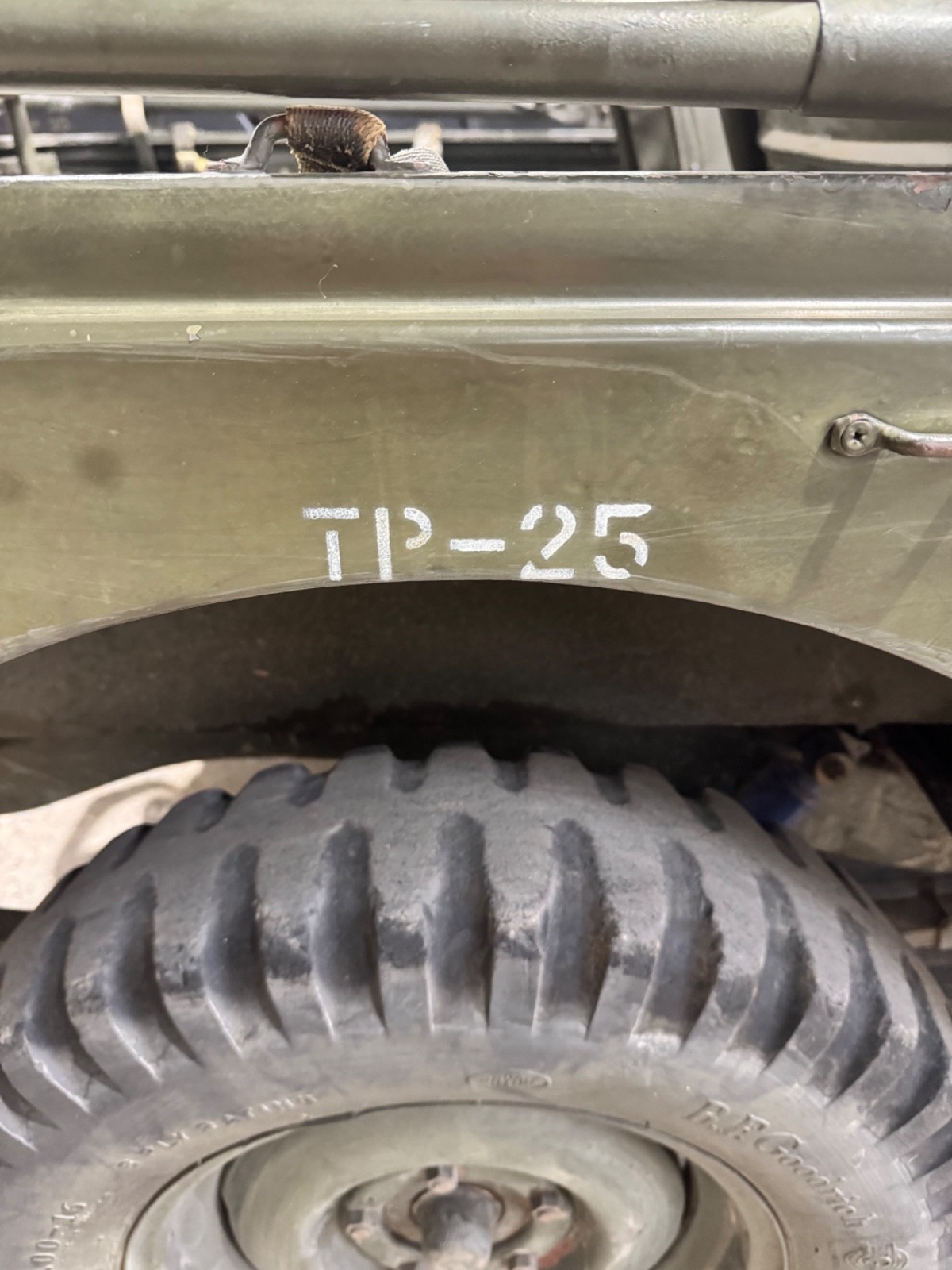 Willys-M38-A1-1954-Convertible-17