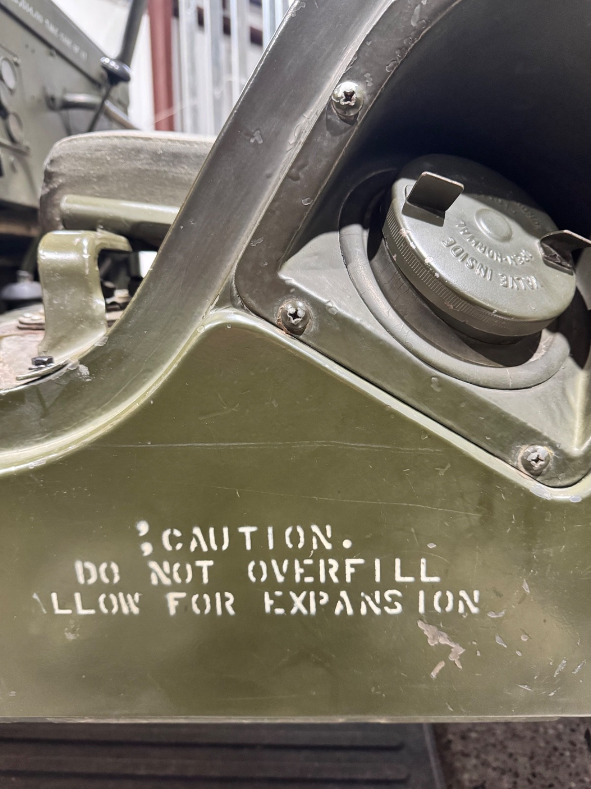 Willys-M38-A1-1954-Convertible-18