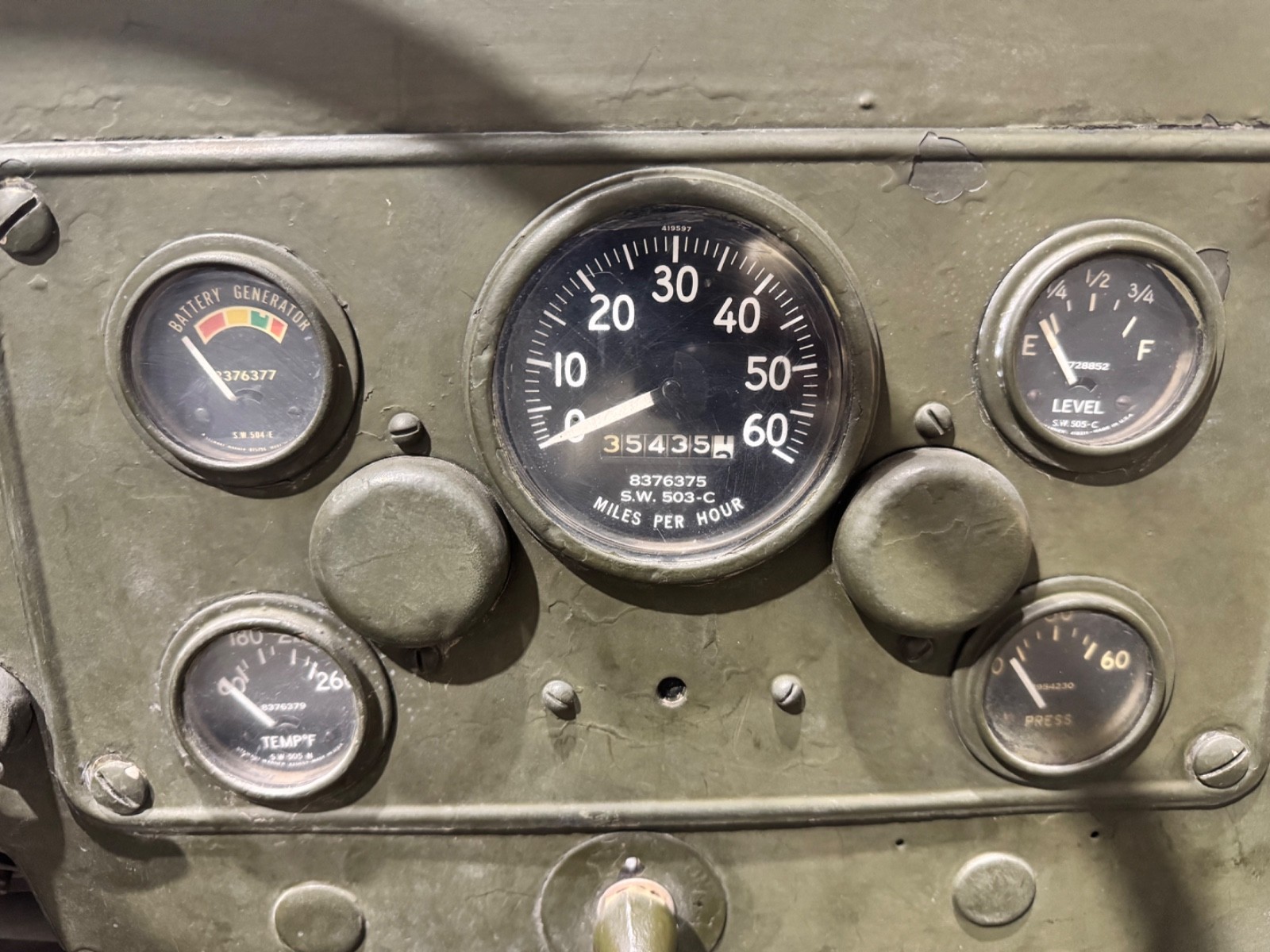 Willys-M38-A1-1954-Convertible-20