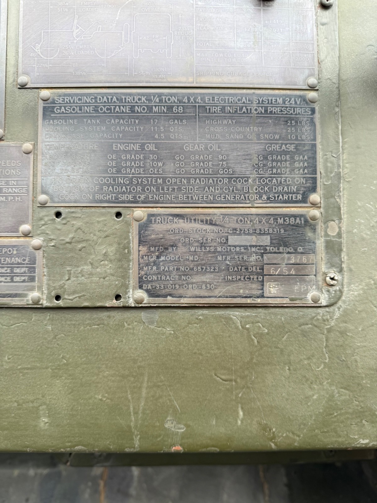 Willys-M38-A1-1954-Convertible-9