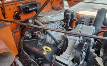 Willys-Overland-Model-90-1960-SUV-18