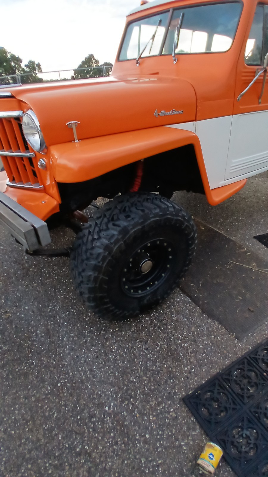 Willys-Overland-Model-90-1960-SUV-9