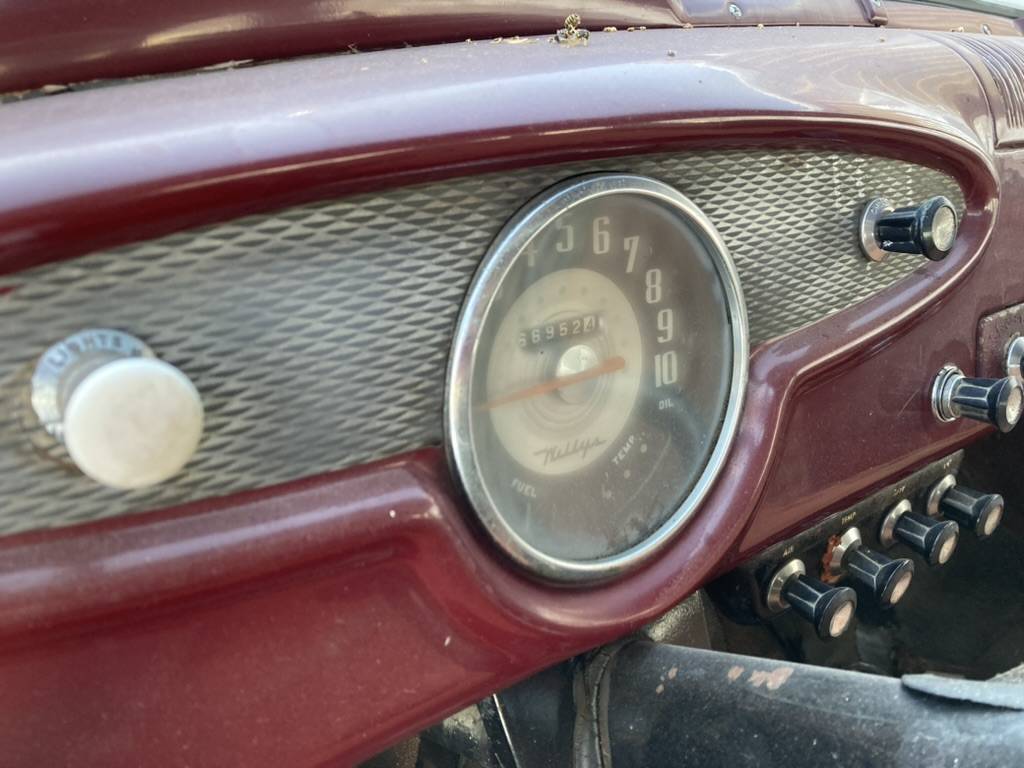 Willys-aero-ace-two-door-sedan-1953-red-14