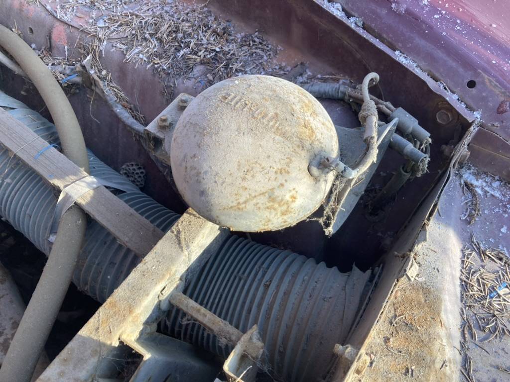 Willys-aero-ace-two-door-sedan-1953-red-2