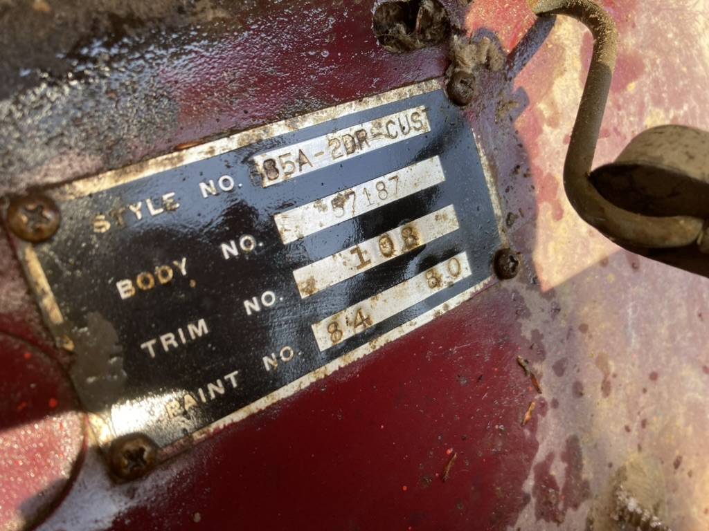 Willys-aero-ace-two-door-sedan-1953-red-23