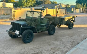 Willys-jeep-1945-green-2