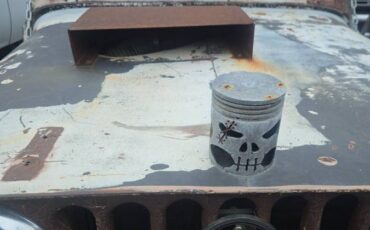 Willys-jeep-1947-brown