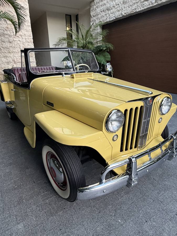 Willys-jeep-1949-yellow-2