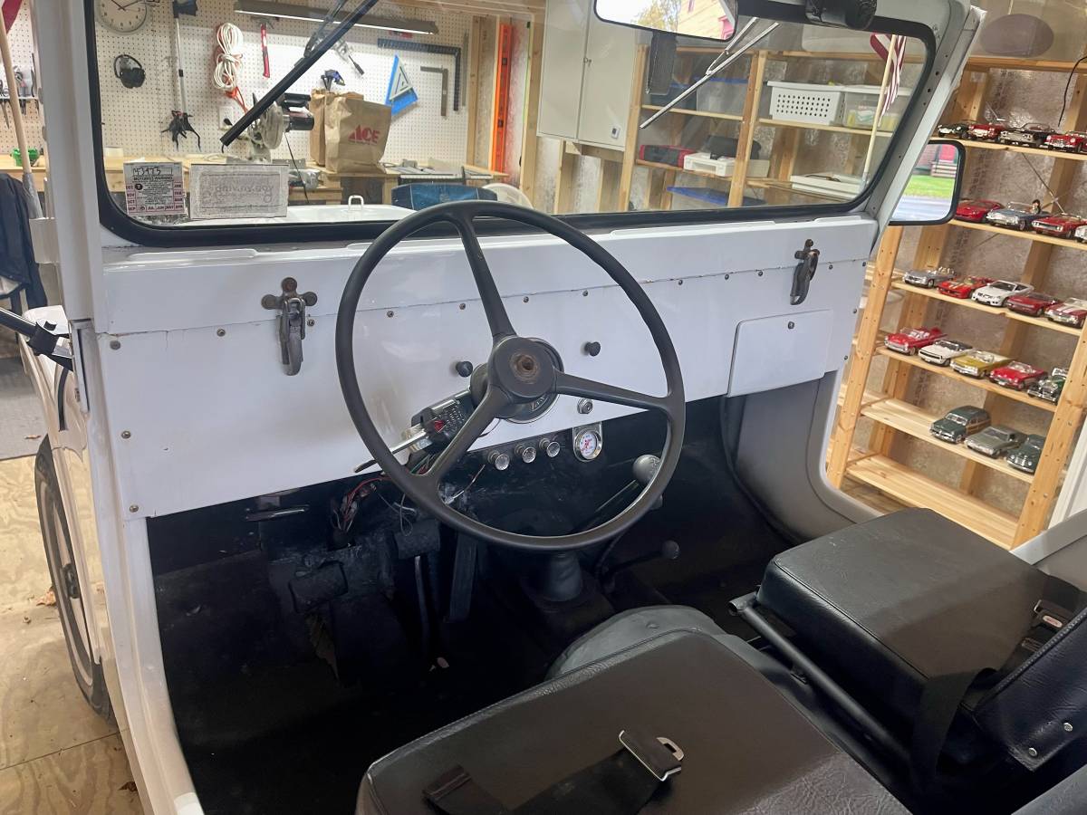 Willys-jeep-cj5-1961-white-4