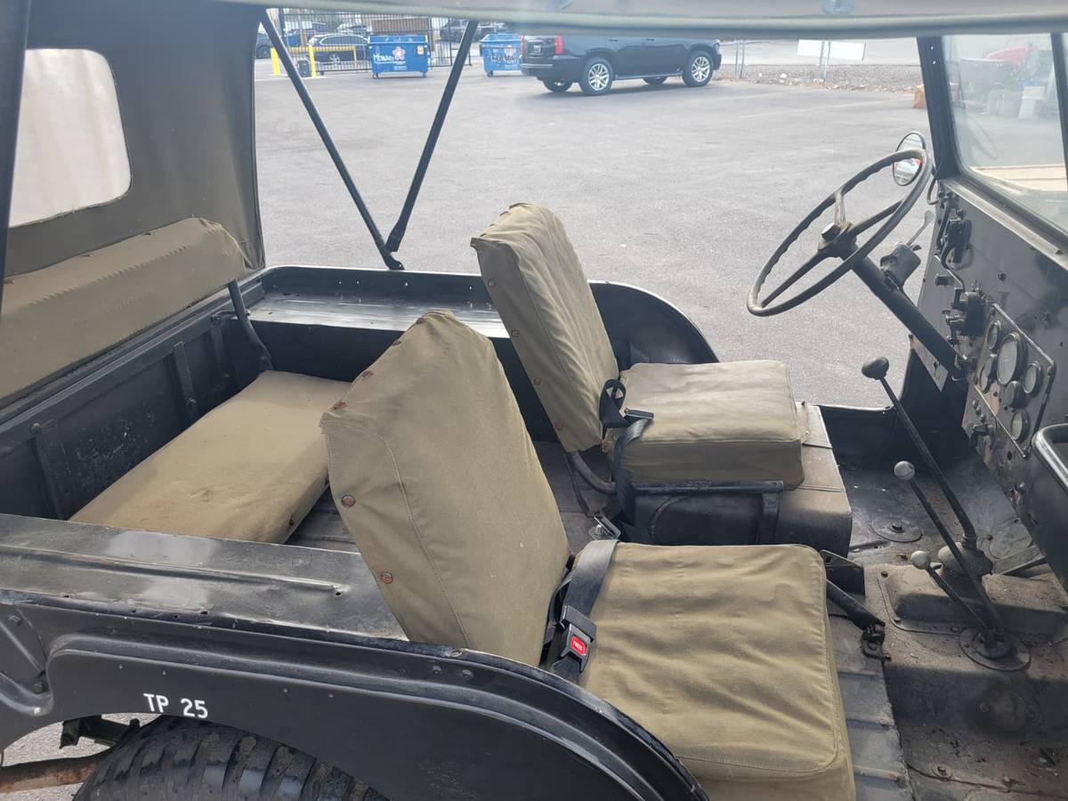 Willys-m38a1-military-jeep-1954-black-17