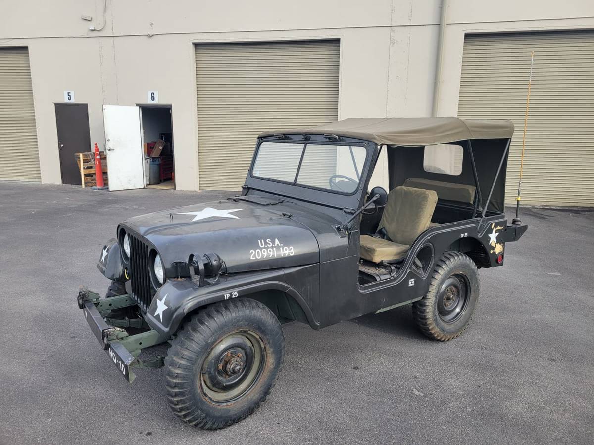Willys-m38a1-military-jeep-1954-black-3