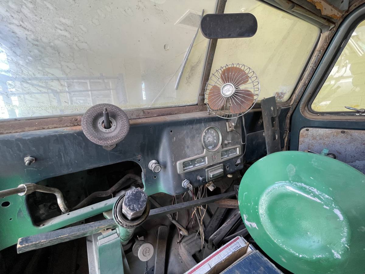 Willys-pickup-1953-custom-12