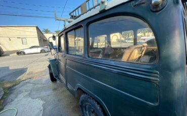 Willys-station-wagon-suv-1951-green-10