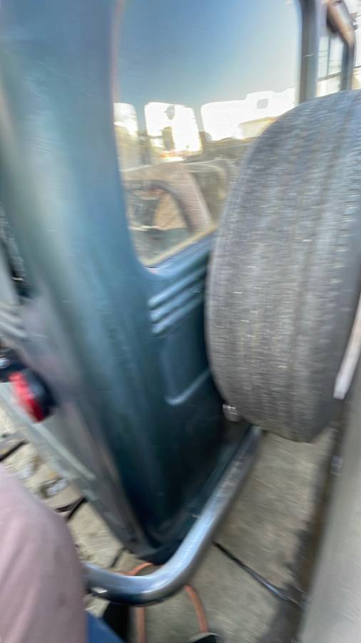 Willys-station-wagon-suv-1951-green-16