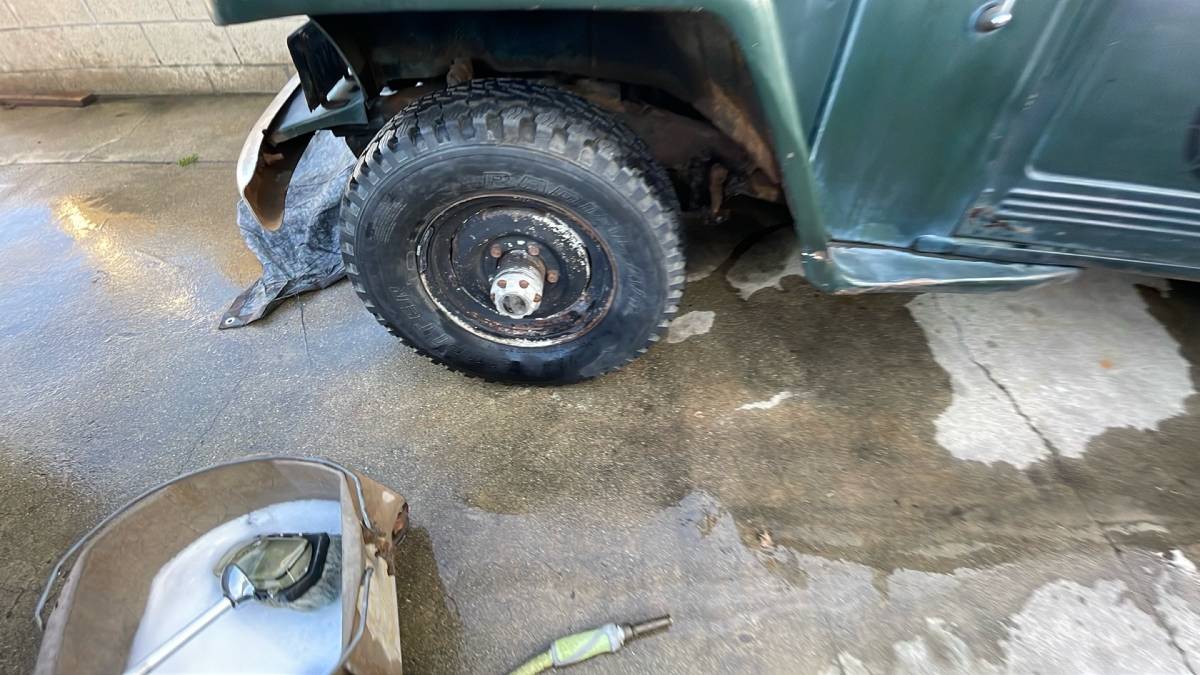 Willys-station-wagon-suv-1951-green-22