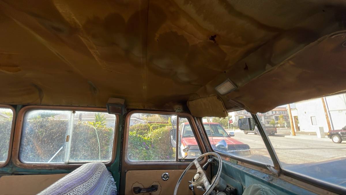 Willys-station-wagon-suv-1951-green-5