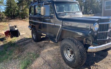 Willys-utility-wagon-1960-grey-4