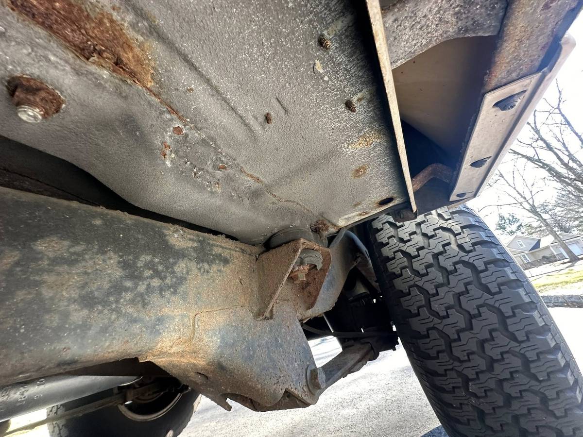 Wrangler-renegade-4.0-1993-white-12