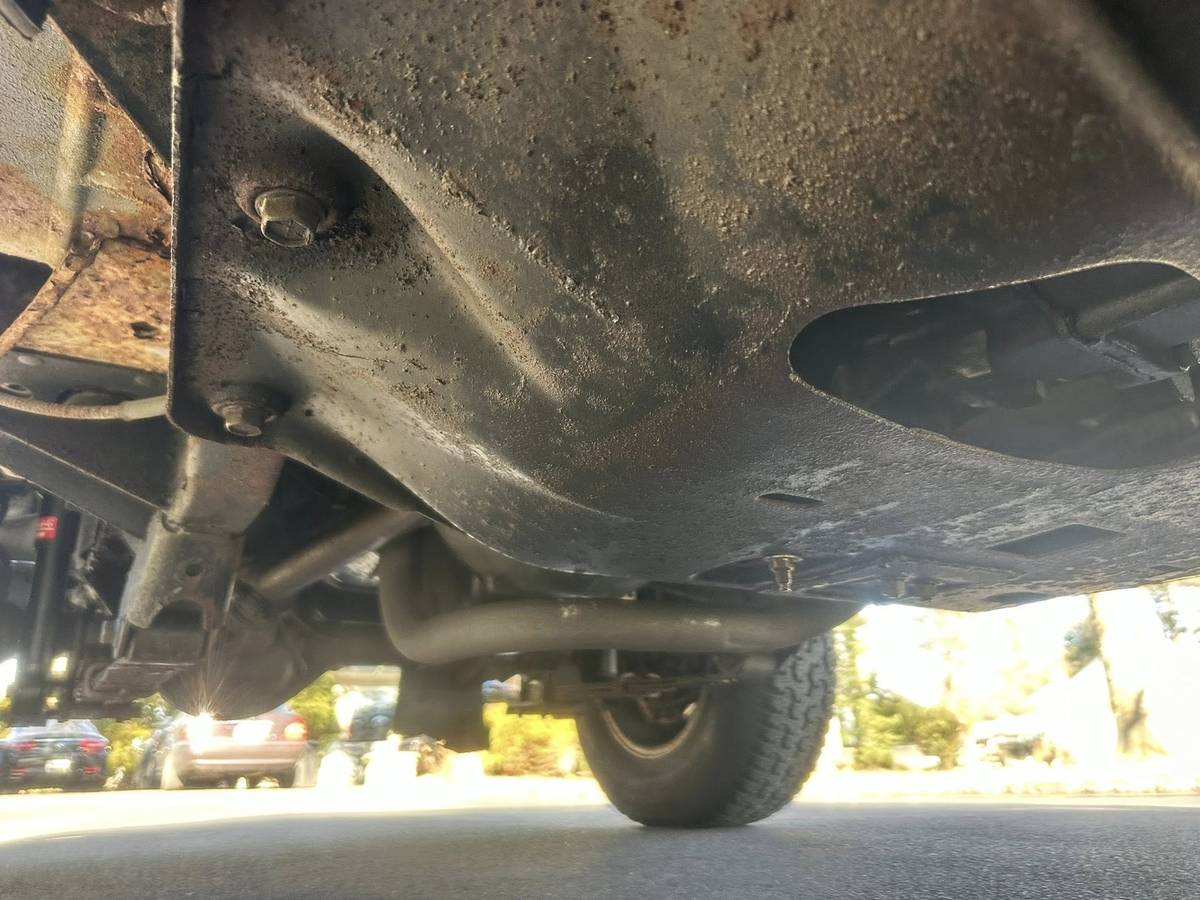 Wrangler-renegade-4.0-1993-white-19