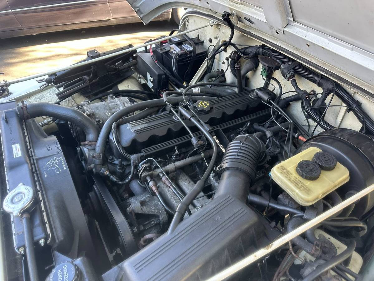 Wrangler-renegade-4.0-1993-white-22