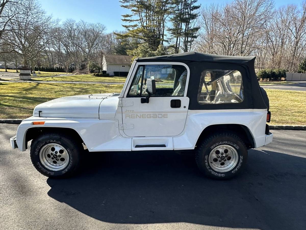 Wrangler-renegade-4.0-1993-white-3