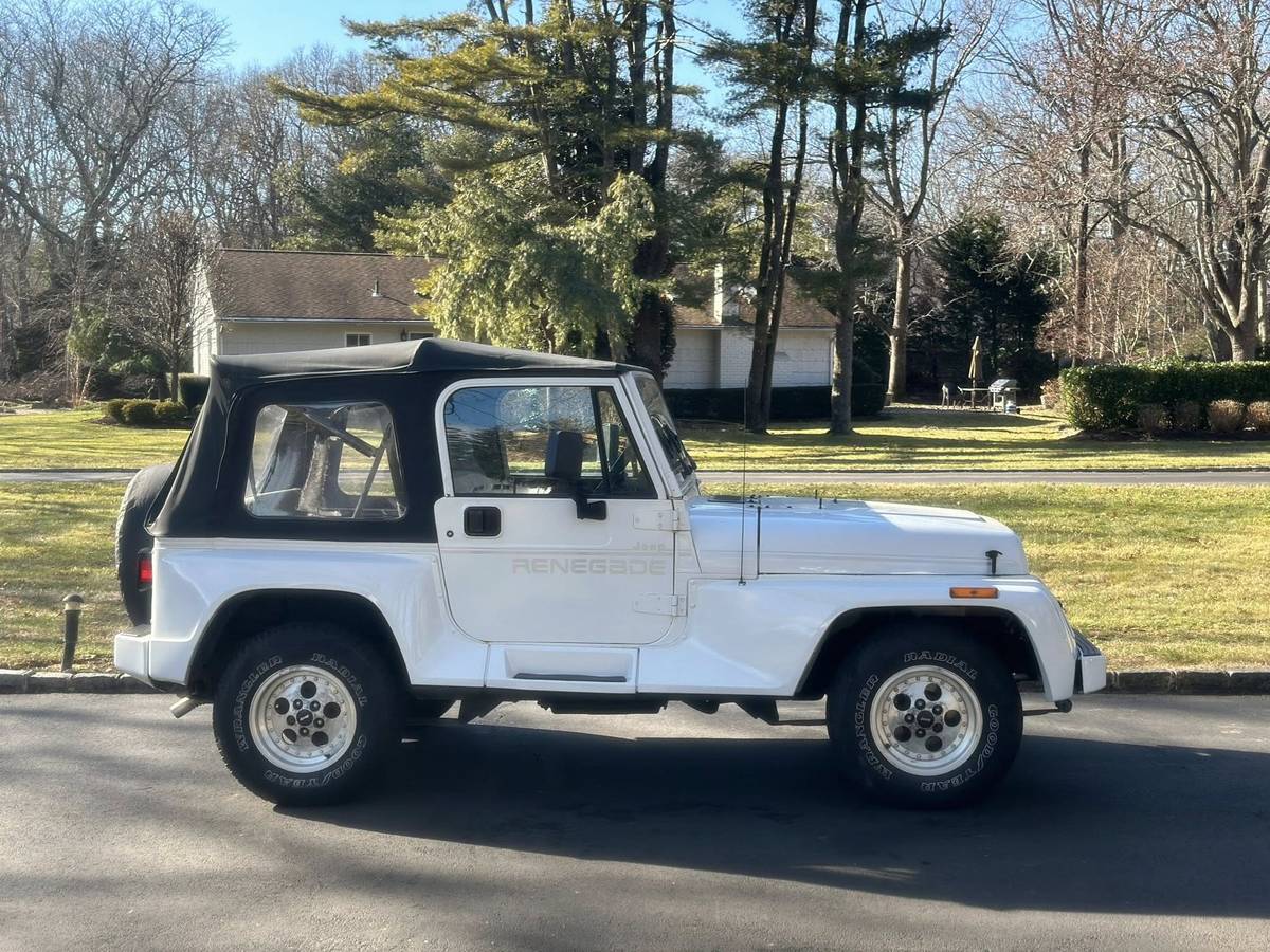 Wrangler-renegade-4.0-1993-white-5