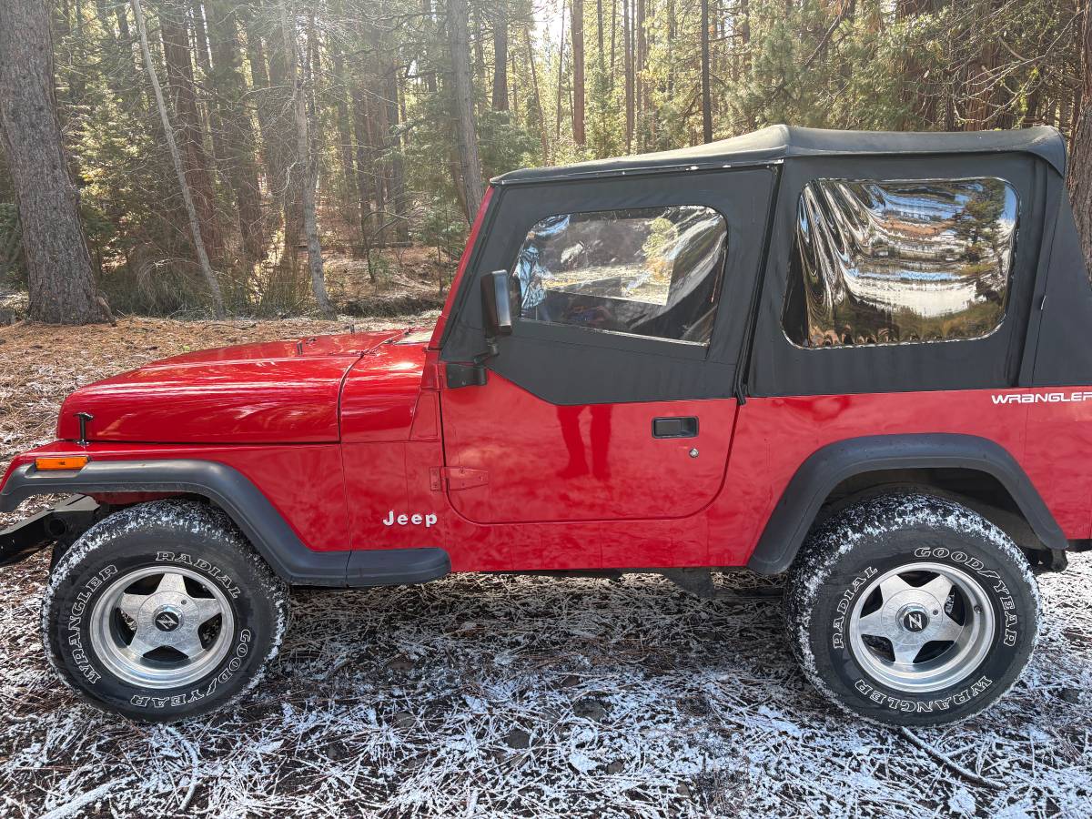Yj-1994-red-6