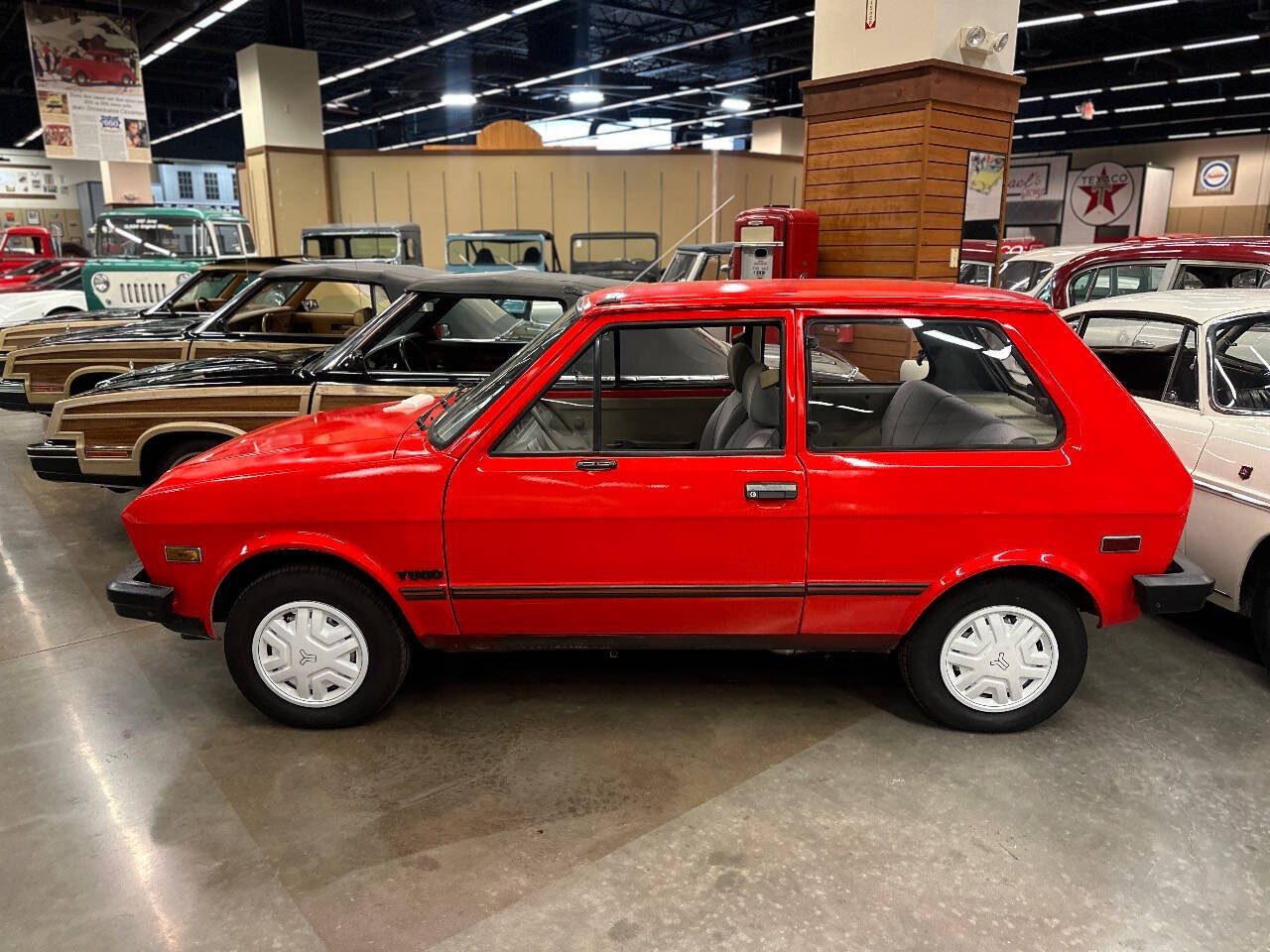 Yugo-1989-Hatchback-1