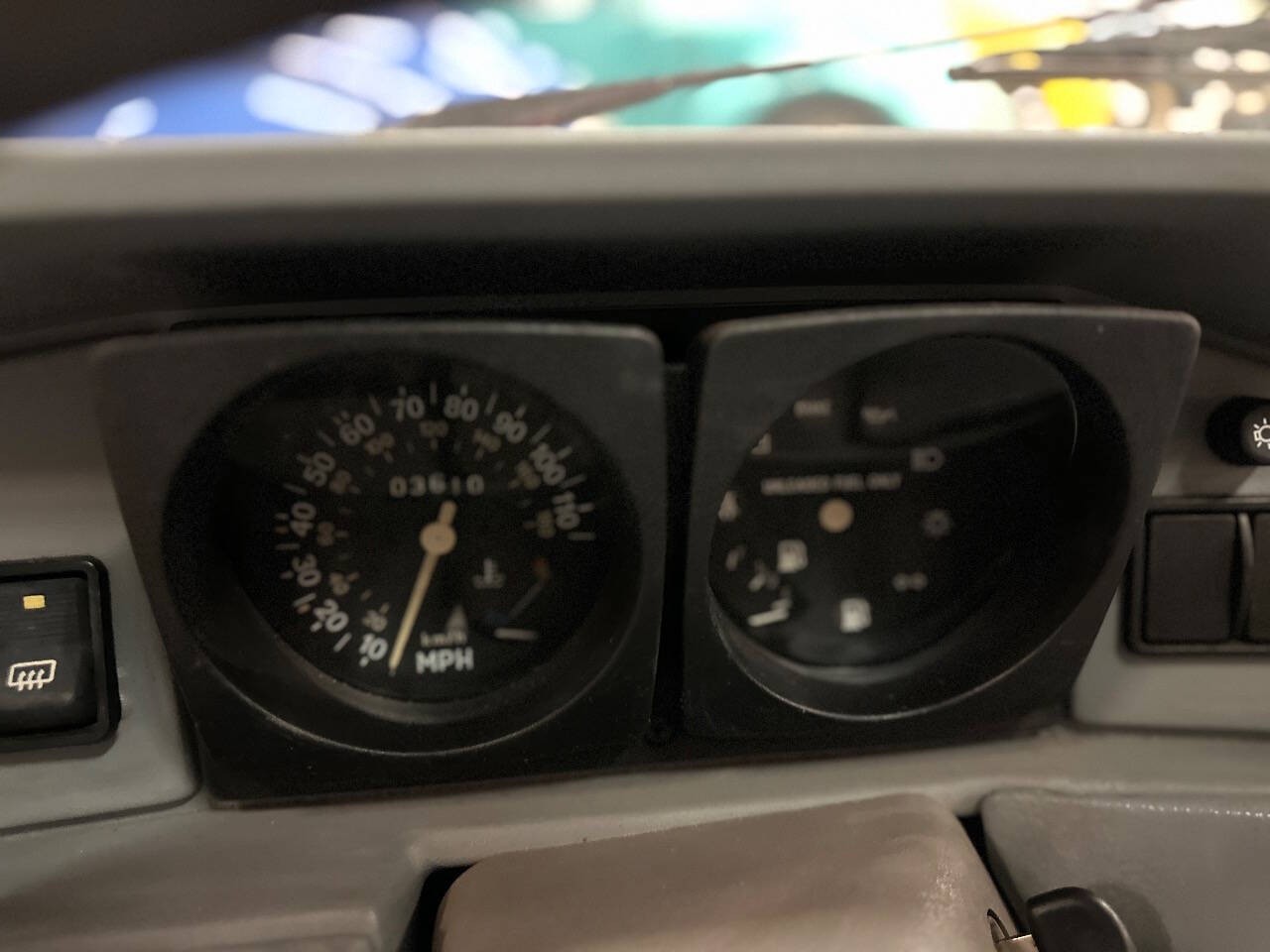 Yugo-1989-Hatchback-11