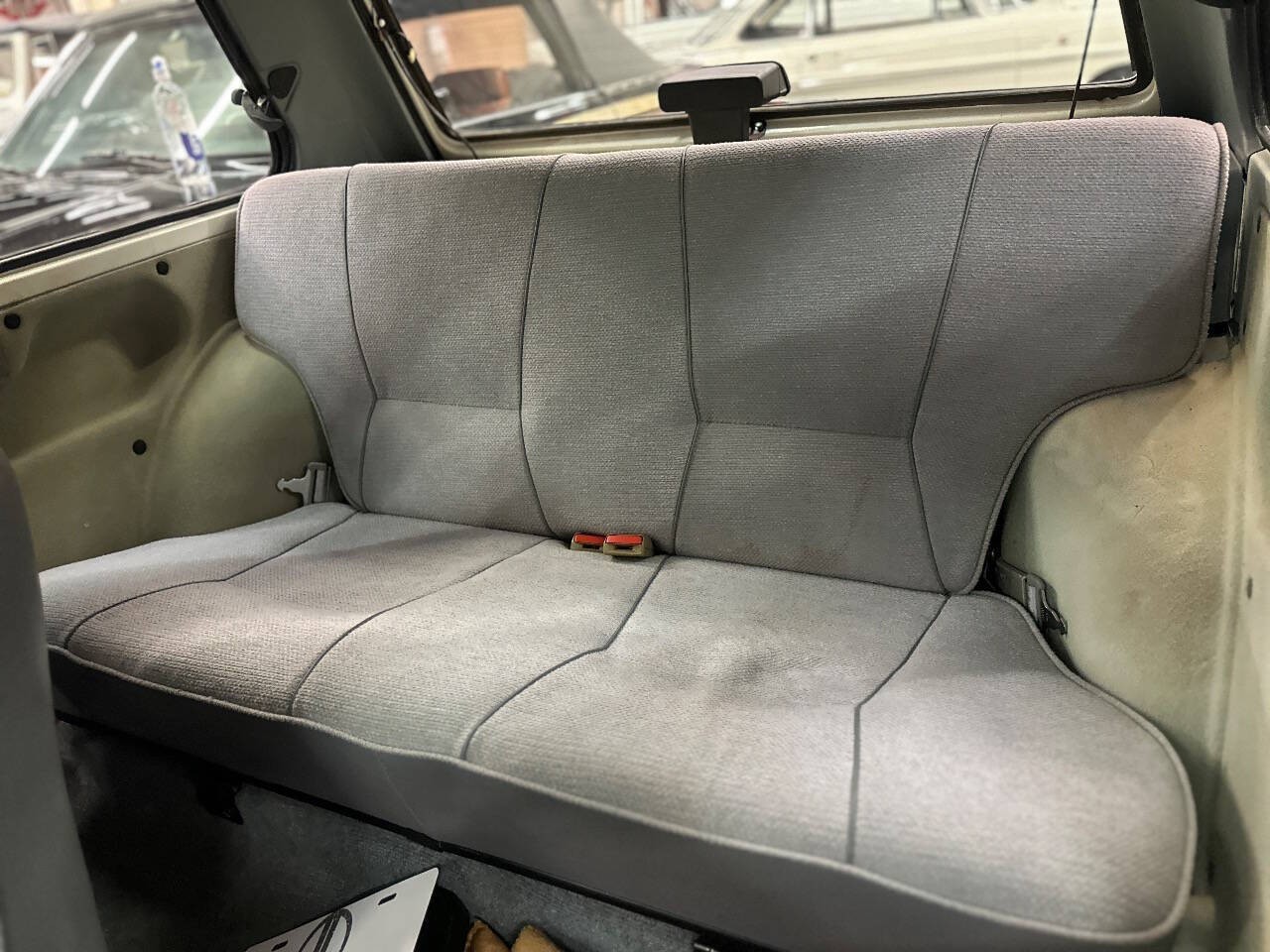 Yugo-1989-Hatchback-14