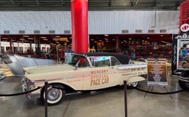 Yugo-1989-Hatchback-23