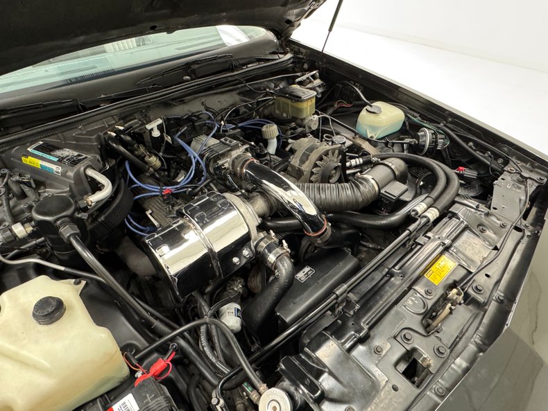 Buick-Regal-1987-Black-Gray-35