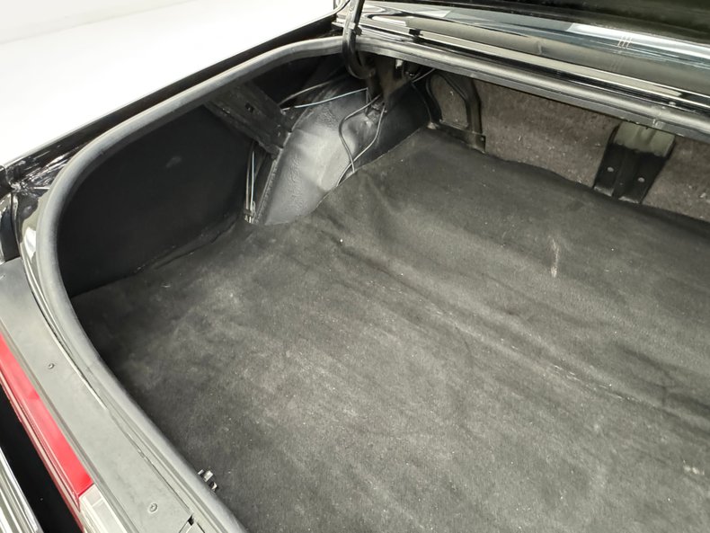 Buick-Regal-1987-Black-Gray-5