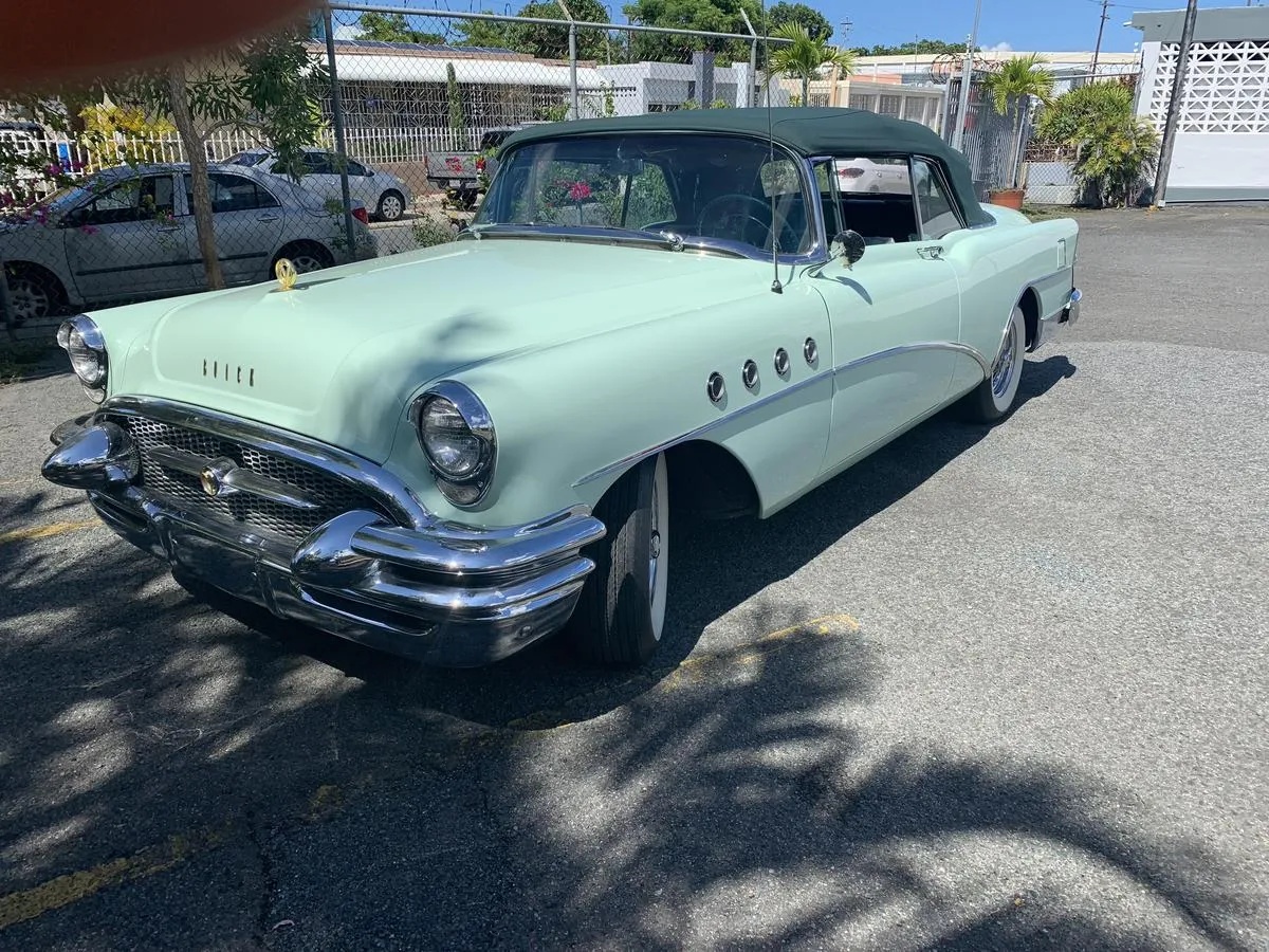 Buick-Roadmaster-1955