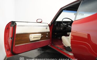 Buick-Skylark-1972-Fire-Red-White-12