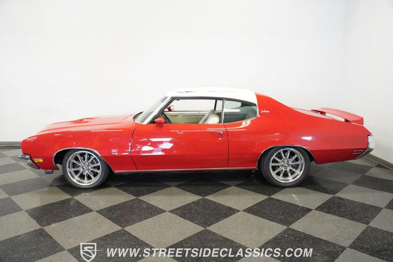 Buick-Skylark-1972-Fire-Red-White-2