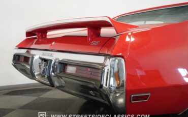 Buick-Skylark-1972-Fire-Red-White-31