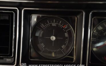 Buick-Skylark-1972-Fire-Red-White-36