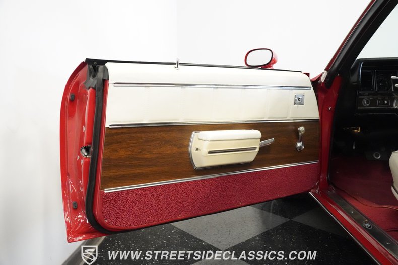 Buick-Skylark-1972-Fire-Red-White-5