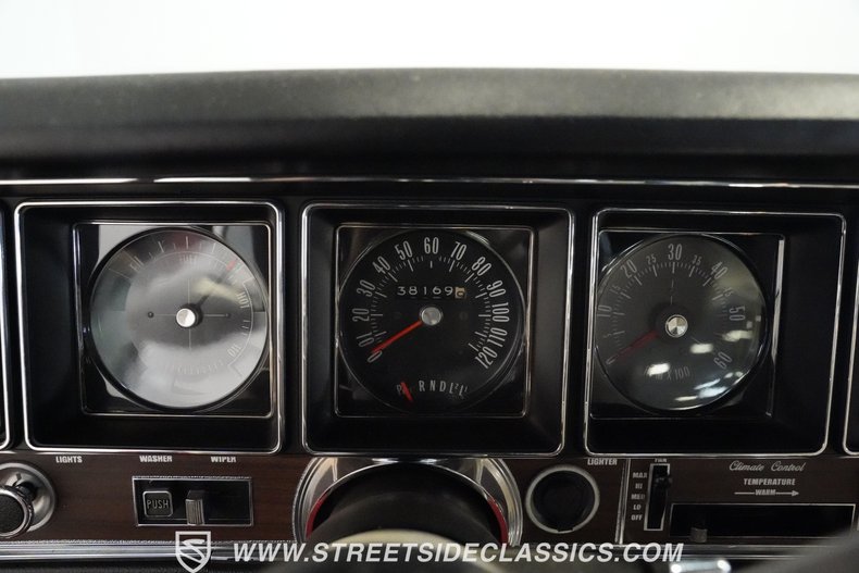 Buick-Skylark-1972-Fire-Red-White-7