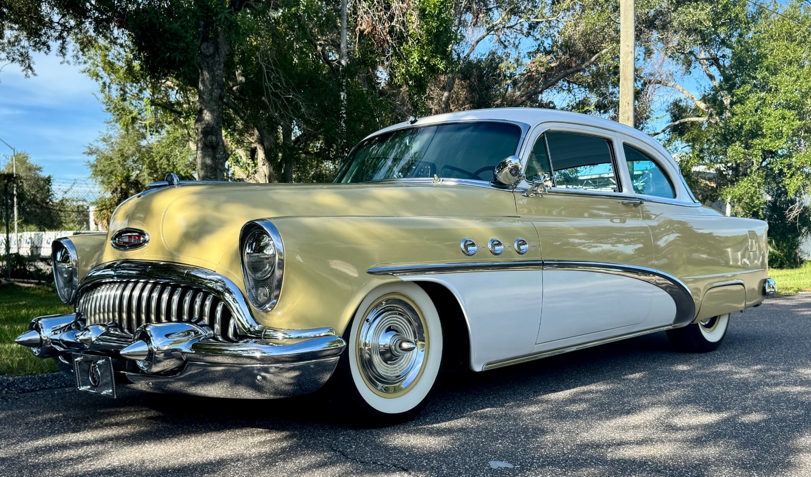Buick-Special-1953-Coupe-13