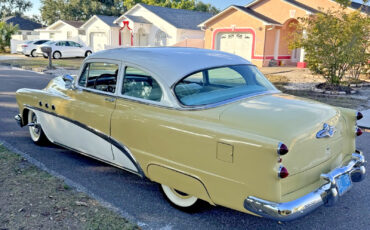 Buick-Special-1953-Coupe-18