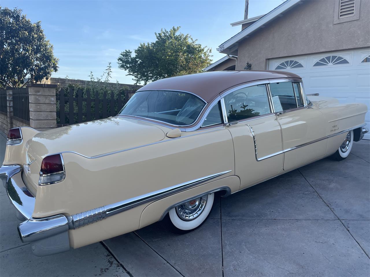 Cadillac-60-special-1956-beige-beige